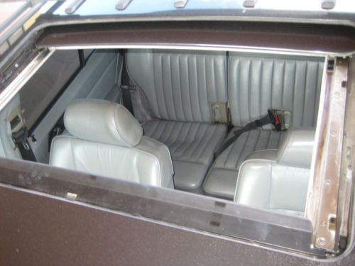 1987 Mercedes-Benz Florida title& serviced  E-Class 300TD WAGON, image 20