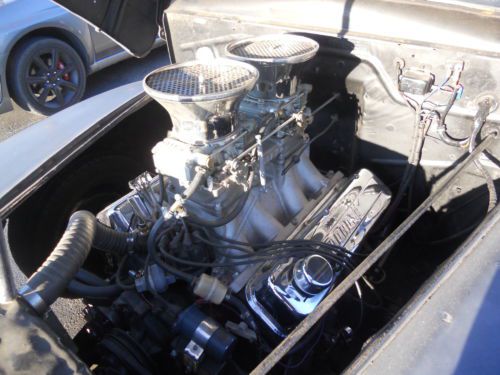 RARE 1948 F1 FORD PANEL TRUCK, image 3