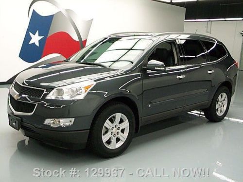 2010 chevy traverse lt 8-pass leather nav rear cam 47k texas direct auto