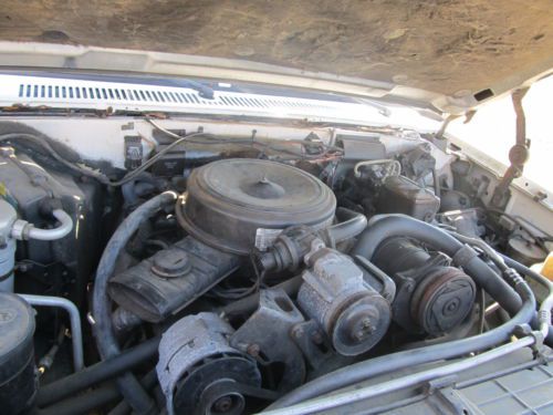 Chevrolet Silverado C30 4X4 LWB White 454, US $7,500.00, image 13