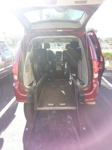 2011 dodge grand caravan mainstreet mini passenger van 4-door 3.6l