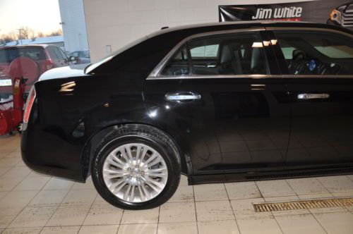 Base 3.6L NAV Power Steering Power Brakes Power Door Locks Power Windows Clock, image 23