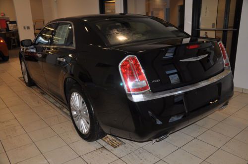 Base 3.6L NAV Power Steering Power Brakes Power Door Locks Power Windows Clock, image 51