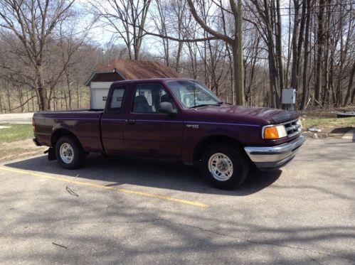 1994 ford ranger xlt extended cab pickup 2-door 4.0l