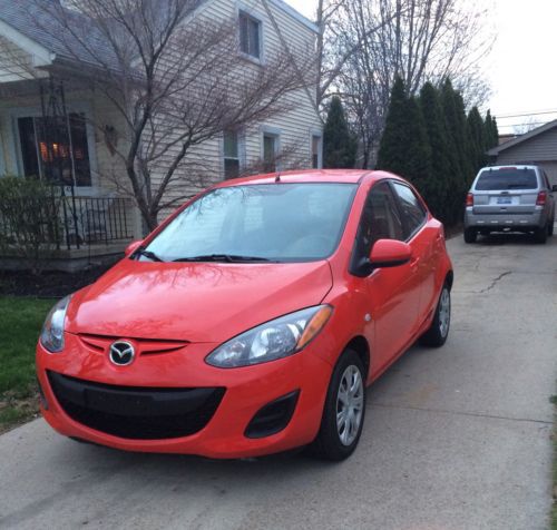 2013 mazda 2 sport hatchback
