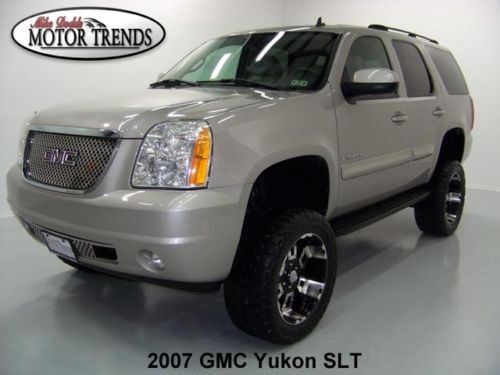 2007 gmc yukon slt lifted custom wheels leather 3rd row media boards 73k