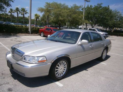 2004 lincoln town car signature 4.6l v8 rwd luxury sedan florida one owner l@@k