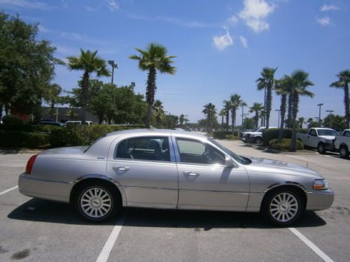 2004 LINCOLN TOWN CAR SIGNATURE 4.6L V8 RWD LUXURY SEDAN FLORIDA ONE OWNER L@@K, image 11