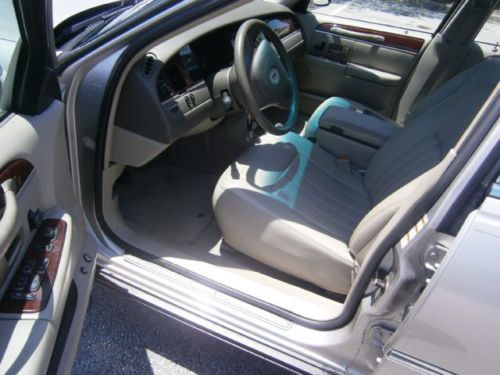 2004 LINCOLN TOWN CAR SIGNATURE 4.6L V8 RWD LUXURY SEDAN FLORIDA ONE OWNER L@@K, image 21