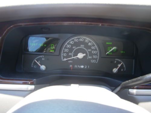 2004 LINCOLN TOWN CAR SIGNATURE 4.6L V8 RWD LUXURY SEDAN FLORIDA ONE OWNER L@@K, image 28