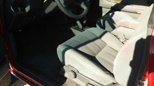 1988 Toyota 4Runner SR5 Sport Utility 2-Door 3.0L, image 11