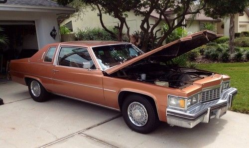 Cadillac : deville