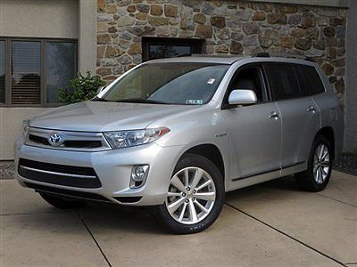 2013 toyota highlander hybrid limited awd navigation, leather, sunroof