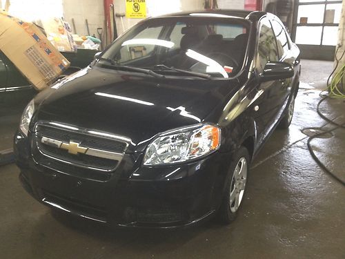 2008 chevrolet aveo ls sedan 4-door 1.6l