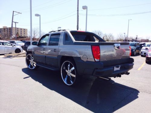 2002 chevrolet avalanche 1500 base crew cab pickup 4-door 5.3l