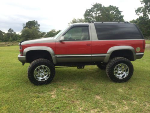 1995 chevrolet tahoe ls sport utility 2-door 5.7l