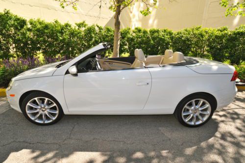 2011 volkswagen eos lux convertible 2-door 2.0l