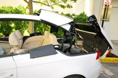 2011 Volkswagen Eos Lux Convertible 2-Door 2.0L, image 8