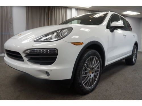 14 cayenne s white/black gps camera sirius xm sport chrono bose heated seats