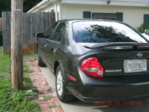 2000 nissan maxima gle sedan 4-door 3.0l