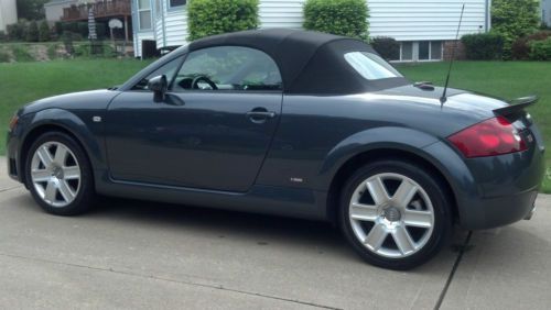 2005 audi tt quattro s-line convertible 2-door 3.2l