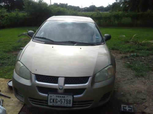 2004 gold dodge stratus sxt 4 door sedan