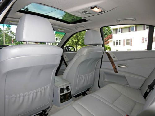 2006 BMW 530xi AWD Clean   NO RESERVE!, image 12