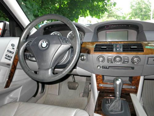 2006 BMW 530xi AWD Clean   NO RESERVE!, image 13