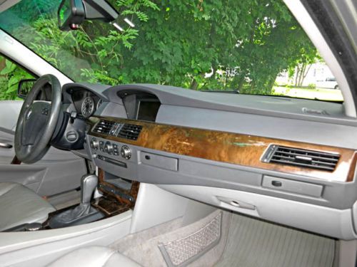 2006 BMW 530xi AWD Clean   NO RESERVE!, image 15