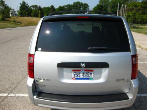 2010 Dodge Grand Caravan SE Mini Passenger Van 4-Door 3.3L, image 4