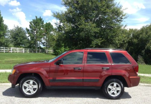 2006 jeep grand cherokee laredo sport utility 4-door 3.7l v6 must see looks new