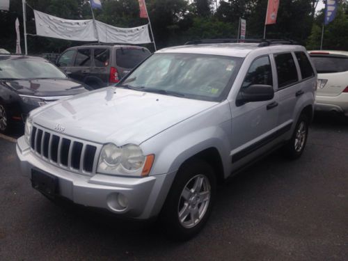 2005 jeep laredo