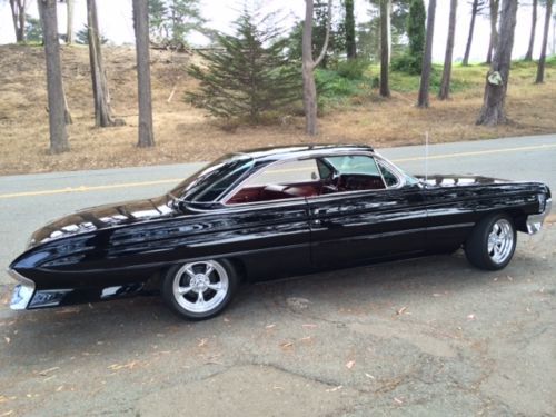 1961 oldsmobile super 88 holiday bubbletop coupe ( magnificent olds bubble top )