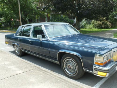 Cadillac: fleetwood brougham 1989 cadillac fleetwood brougham  68k