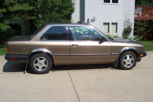 1984 bmw 318i manual excellent condition sunroof a/c 148,000 original miles