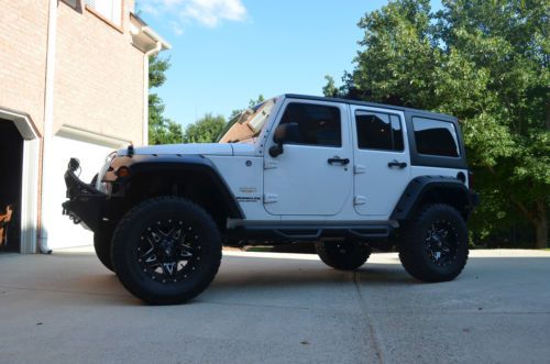 2013 Jeep Wrangler Unlimited Sahara Sport Utility 4-Door Lifted 35" tires, US $36,900.00, image 1