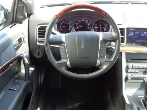 2012 lincoln mkz base