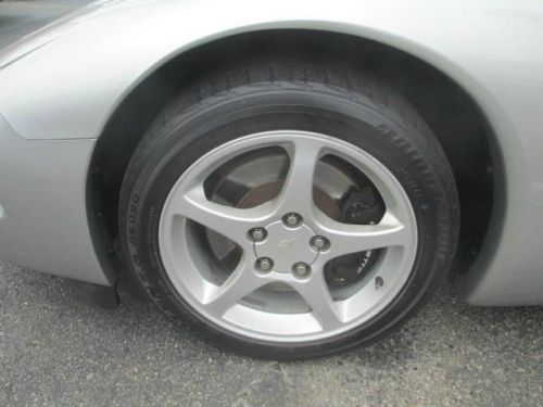 2004 Chevrolet Corvette Base, US $18,995.00, image 2