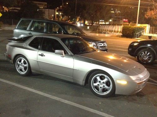 Porsche 944 turbo s