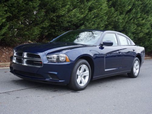 2014 dodge charger se