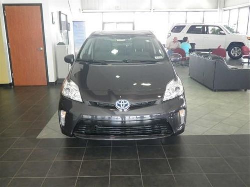 2014 toyota prius two