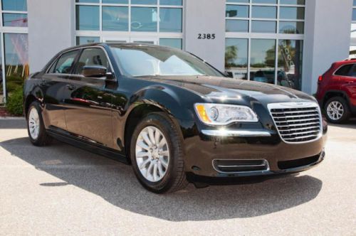 2014 chrysler 300 base