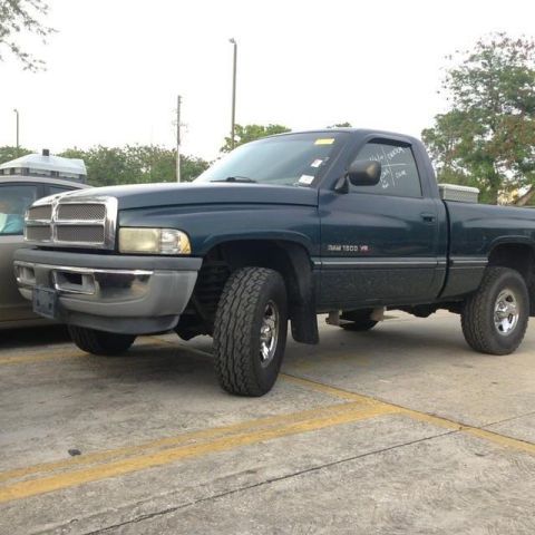 1995 dodge ram 1500 lt