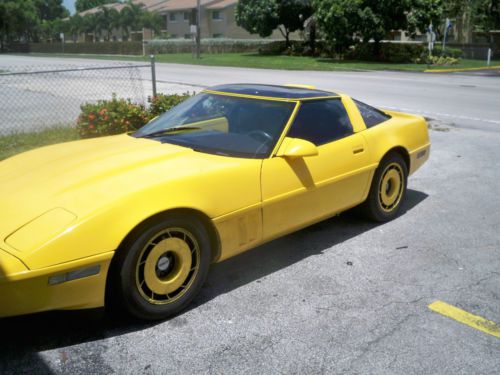 1987 chevrolet corvette base hatchback 2-door 5.7l