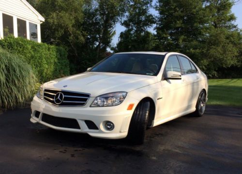 2010 amg c63 ~10k miles mint - 9900 miles - still has new car smell!