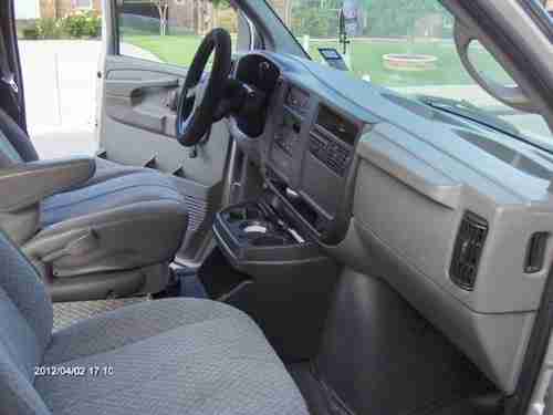 2007 GMC Savana 1500  Van Automatic Gray/Gray, US $10,900.00, image 6