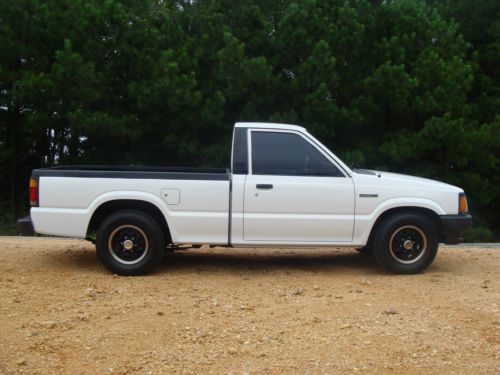 1992 mazda b2200