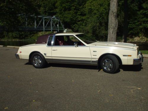 1984 oldsmobile toronado caliente sport coupe 2 door 5.0l(307) v8 automatic 4 sp
