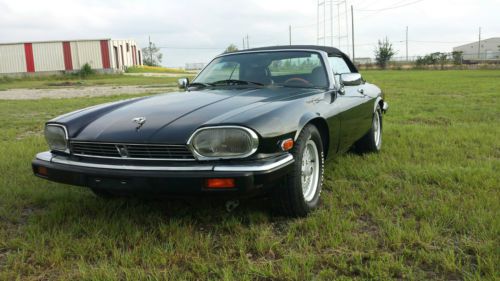 Jaguar xjs convertible - v12 - auto - power roof..!!!