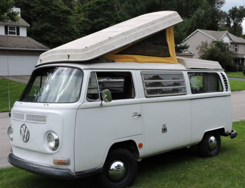 1968 bay window volkswagen (type ii) westfalia camper vw bus hippy transporter
